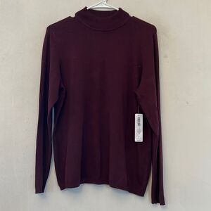 Chicos light weight long sleeve burgundy sweater Size 2 NWT